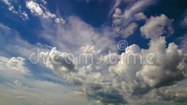 4k延时摄影白天天空有蓬松的云，N�Hroma键，视频循环